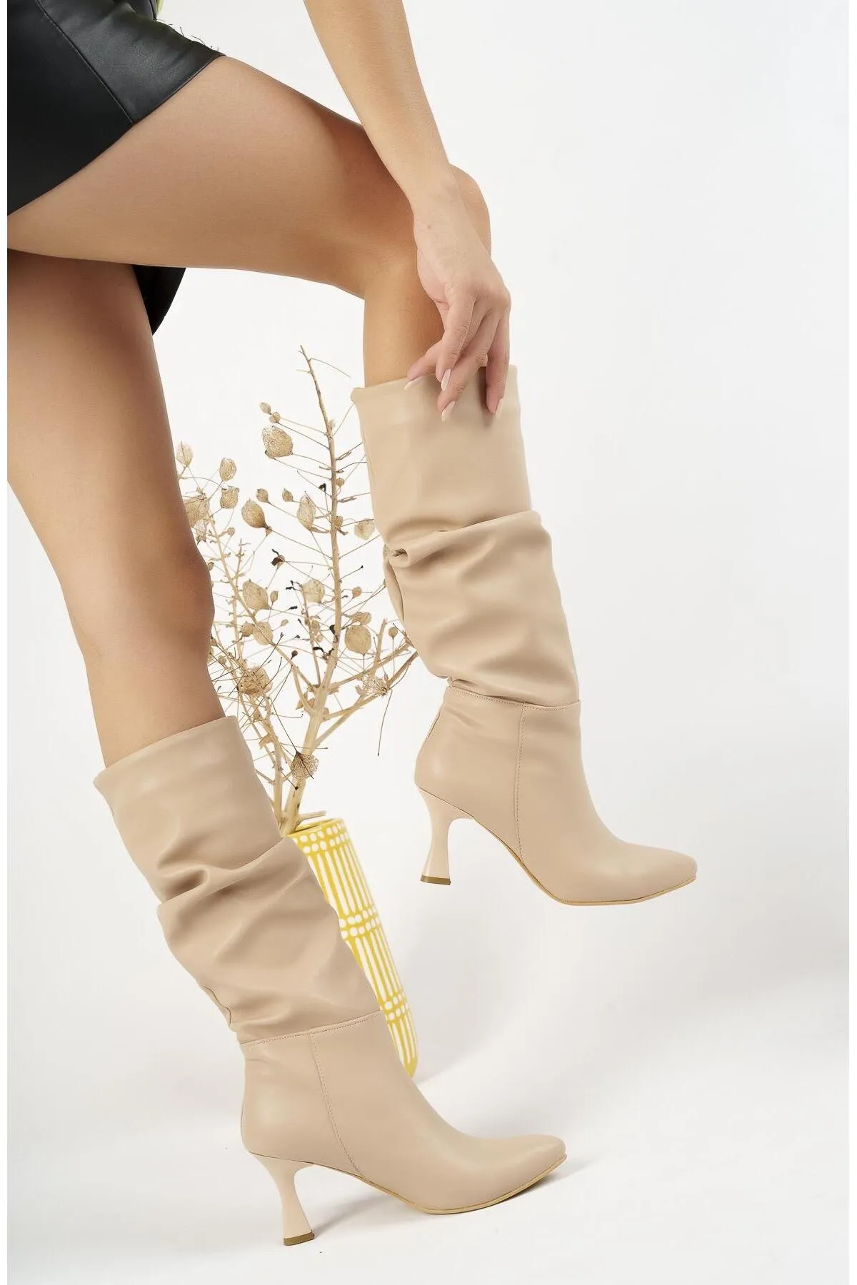 MUGGO  Medusa Guaranteed Damen-Stiefel mit Absatz