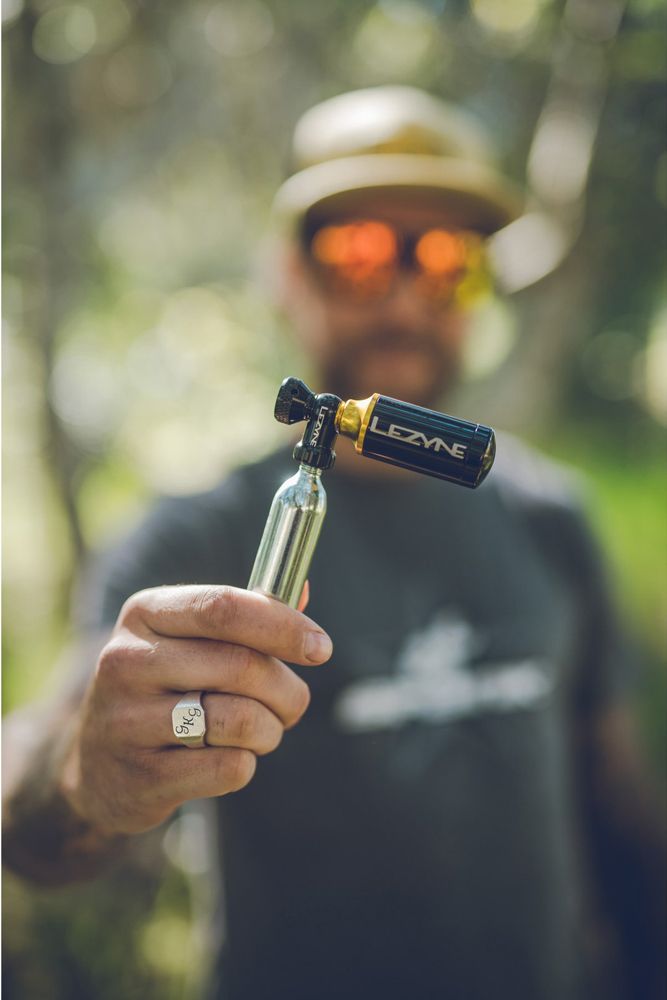 Lezyne Tubeless CO2 Blaster kaufen | Bike-Discount