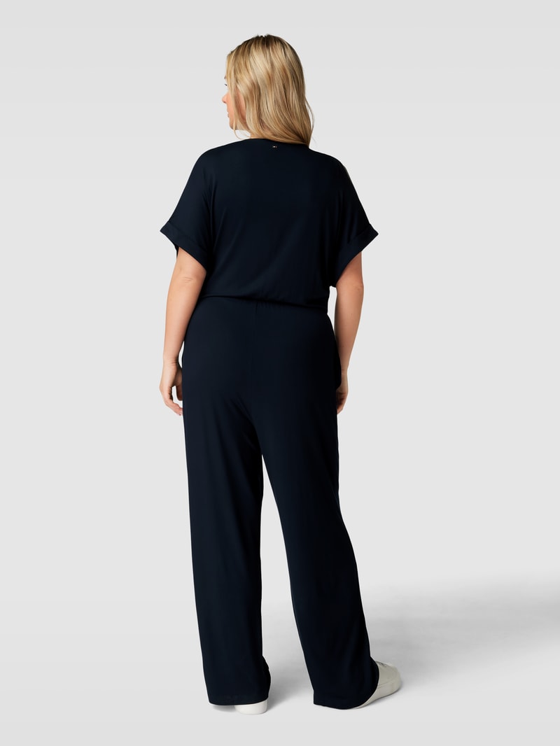 PLUS SIZE Jumpsuit mit V-Ausschnitt in marineblau