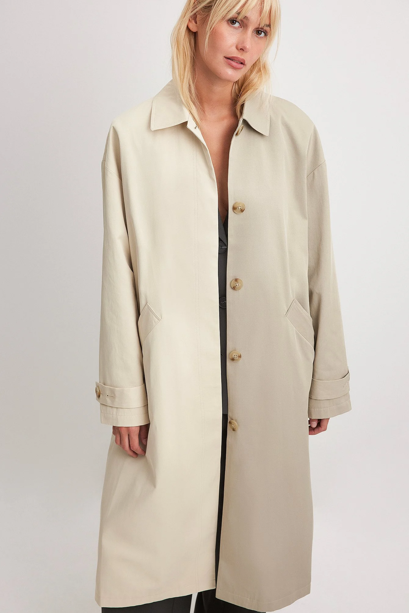 Zweifarbiger Trenchcoat