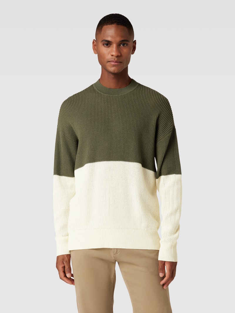Strickpullover mit Rundhalsausschnitt in olivgrün