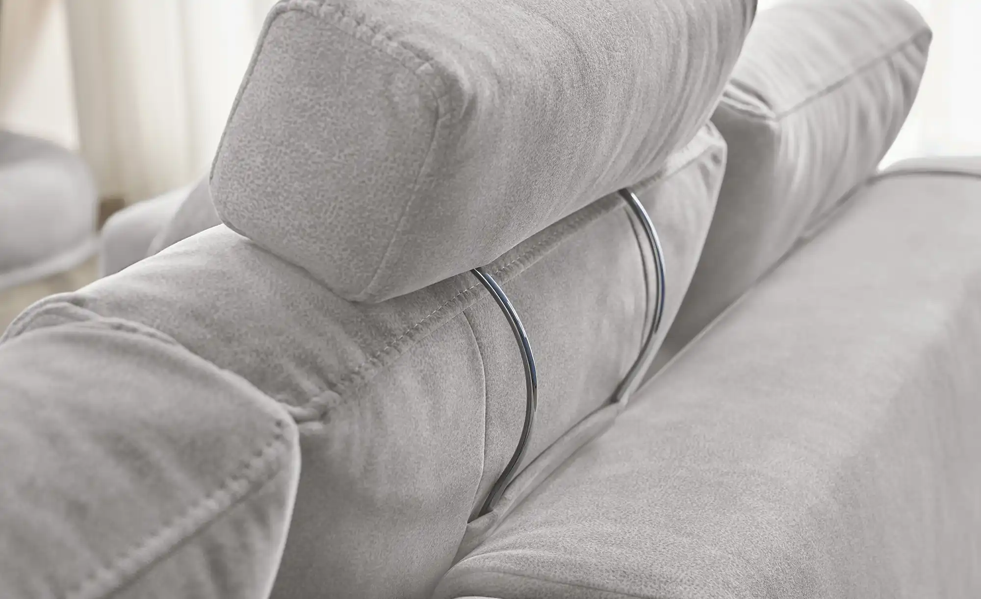 bobb Ecksofa mit pflegeleichtem Bezugsstoff  Arissa de Luxe