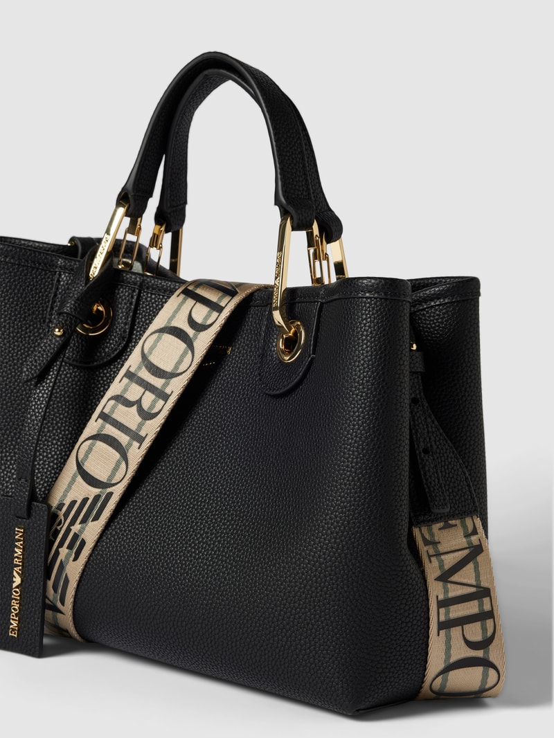 Shopper mit Label-Detail in schwarz