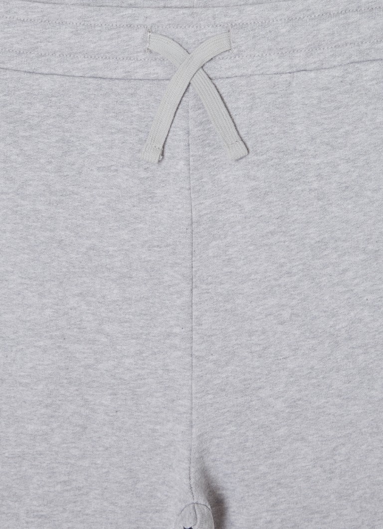Pantaloni de trening slim fit de la Lyle & Scott, cu logo brodat.