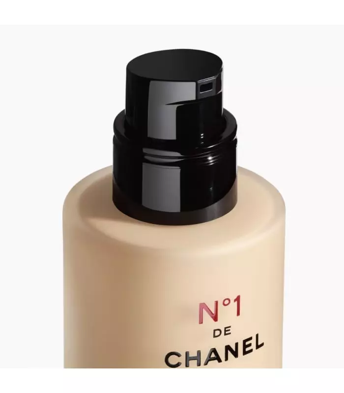 N°1 DE CHANEL FOND DE TEINT REVITALISANT Illumine - Hydrate - Protège 30ml