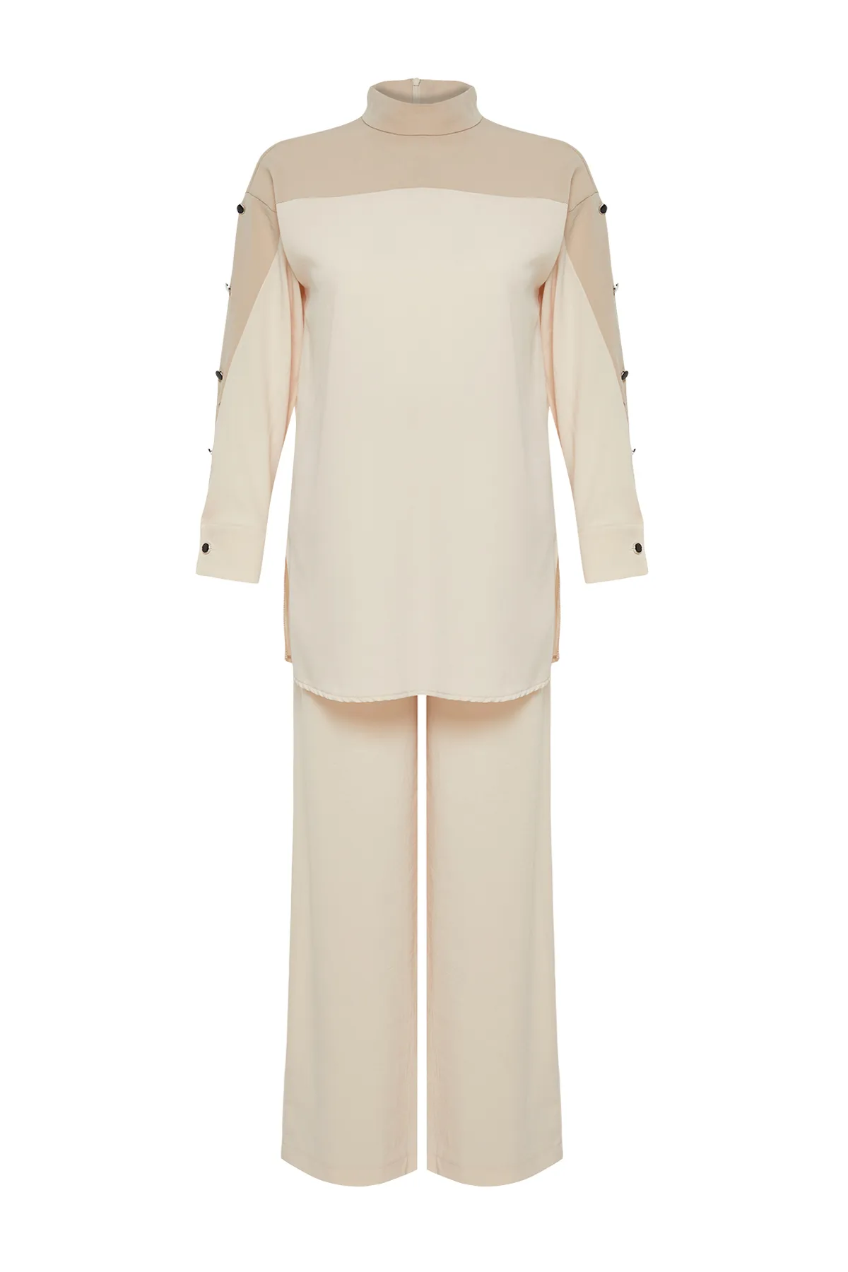 Trendyol Modest  Gewebtes Aerobin-Unterteil mit Steinknopfdetails und Farbblockierung, oberes Set TCTSS24US00046