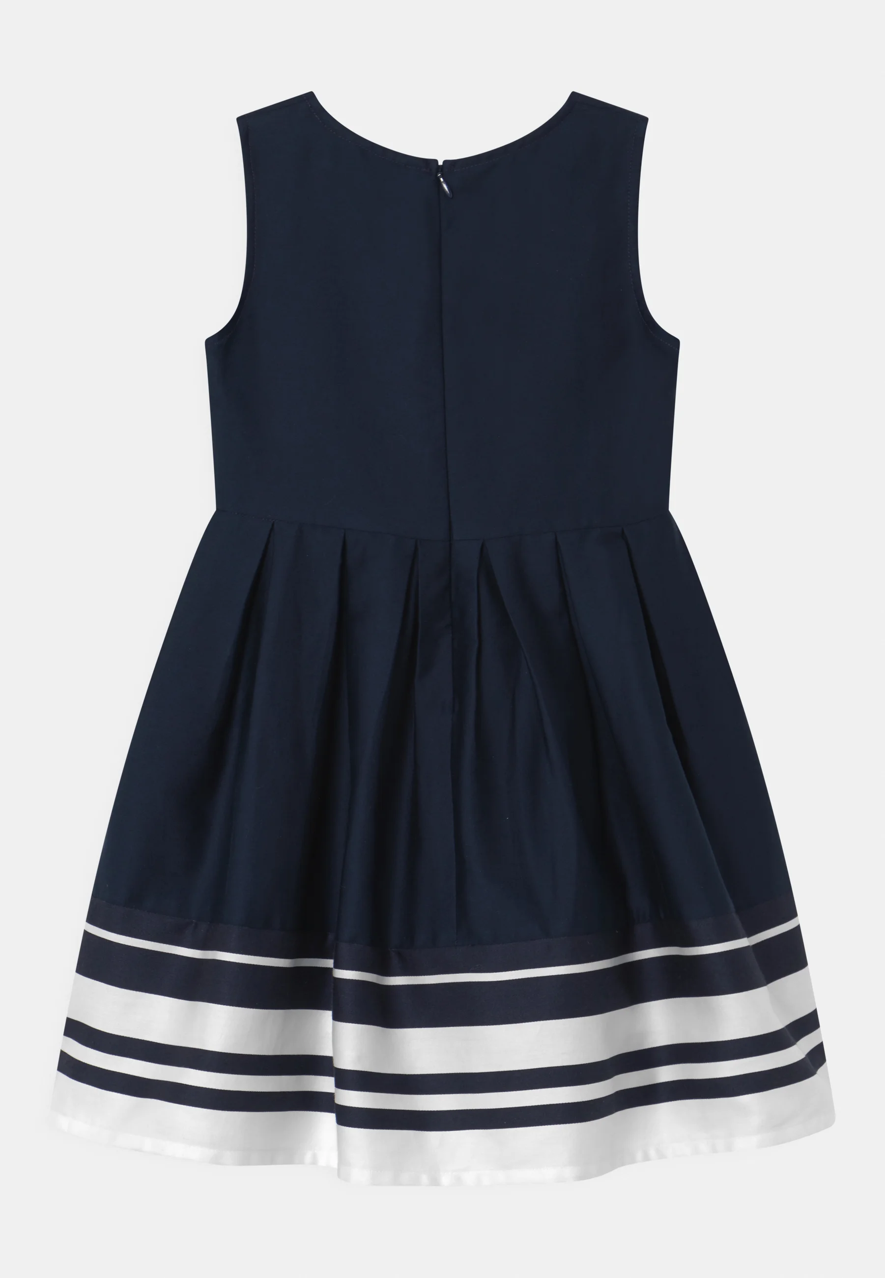 vestido elegante para niñas felices