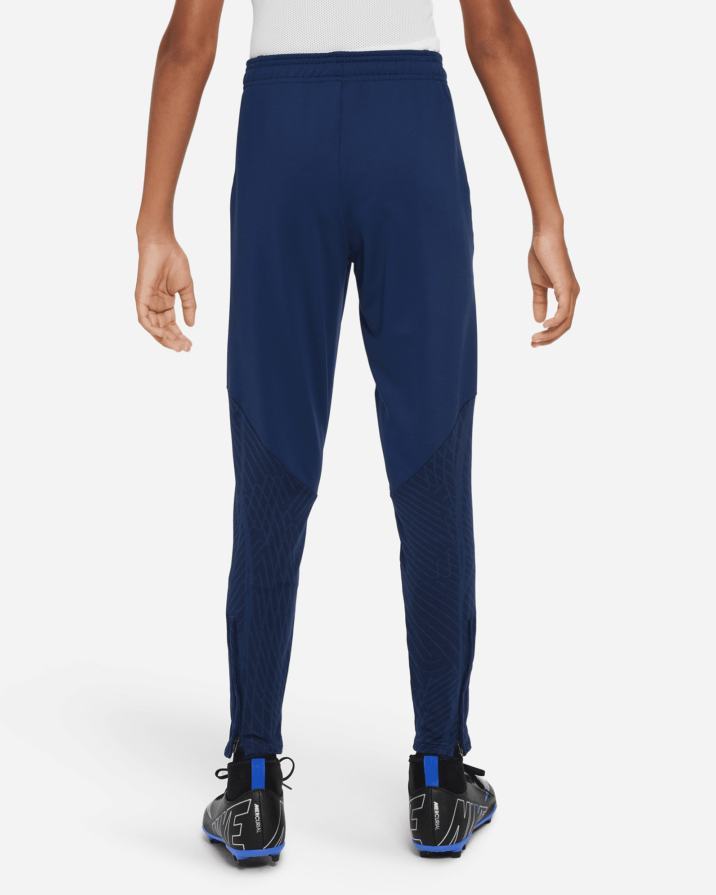 Futbalové šortky Nike Strike Soccer Jr FD0315-410