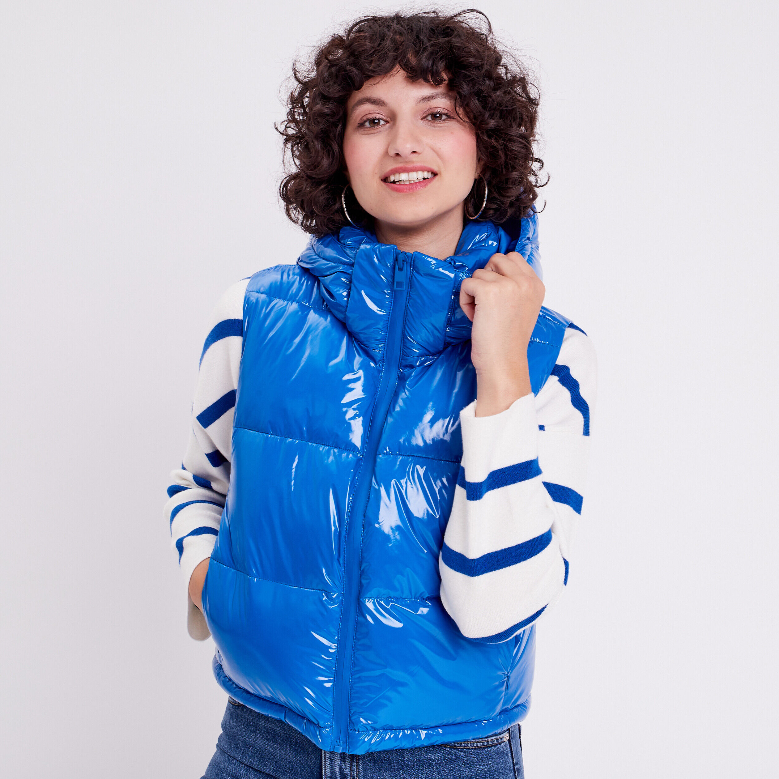 Doudoune vernis sans manches bleu roi femme | Cache Cache
