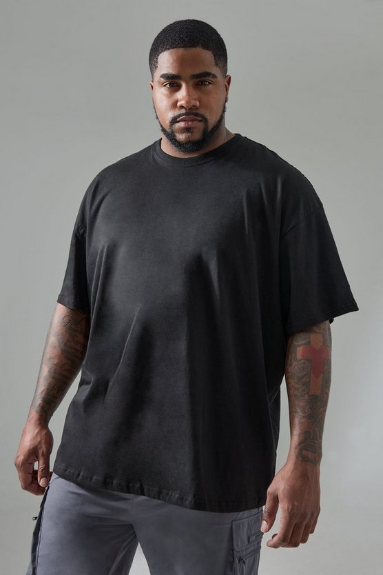 Plus Oversize Man Active T-Shirt mit Athletic Print
