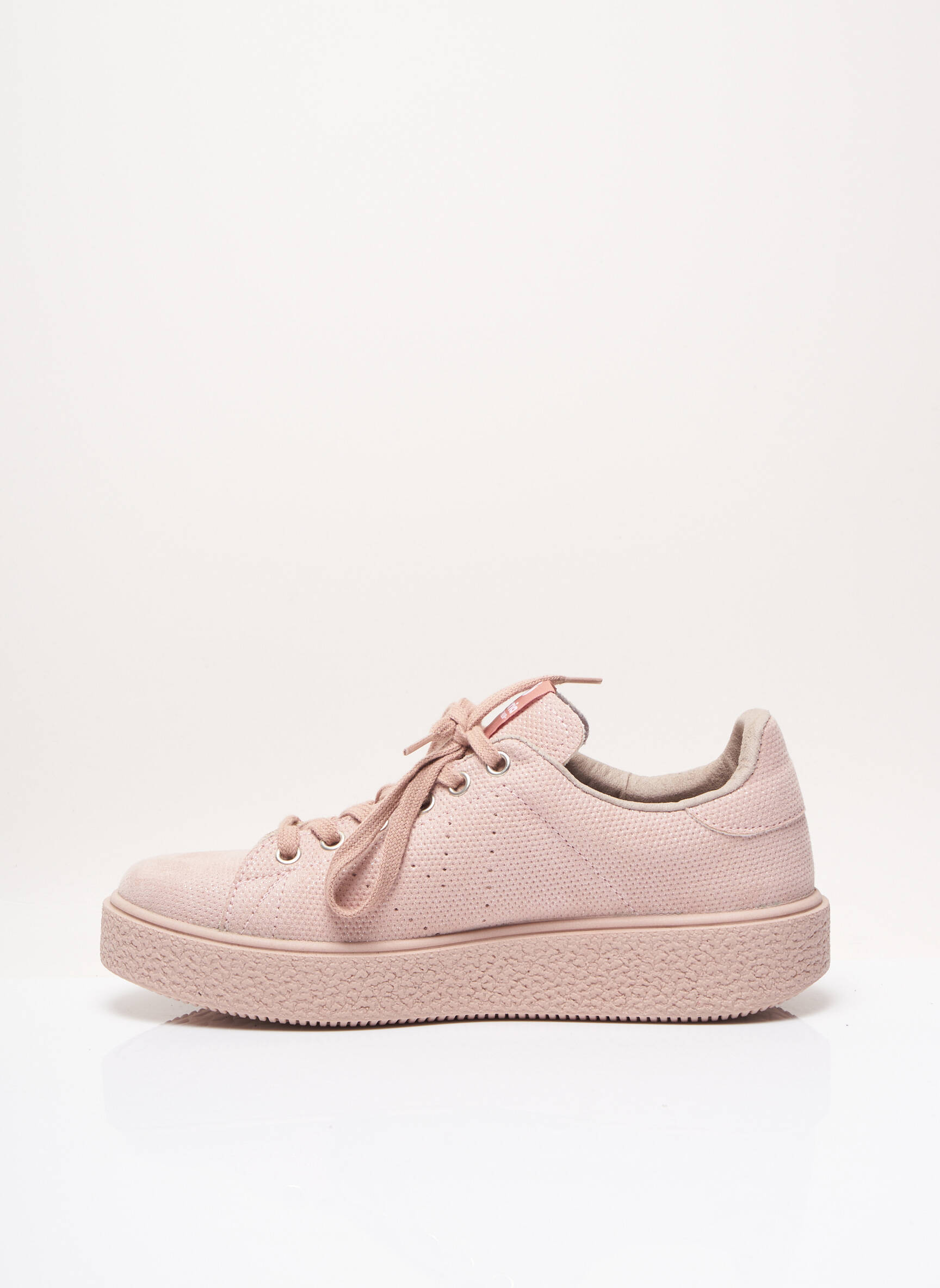 Victoria Baskets Femme couleur rose