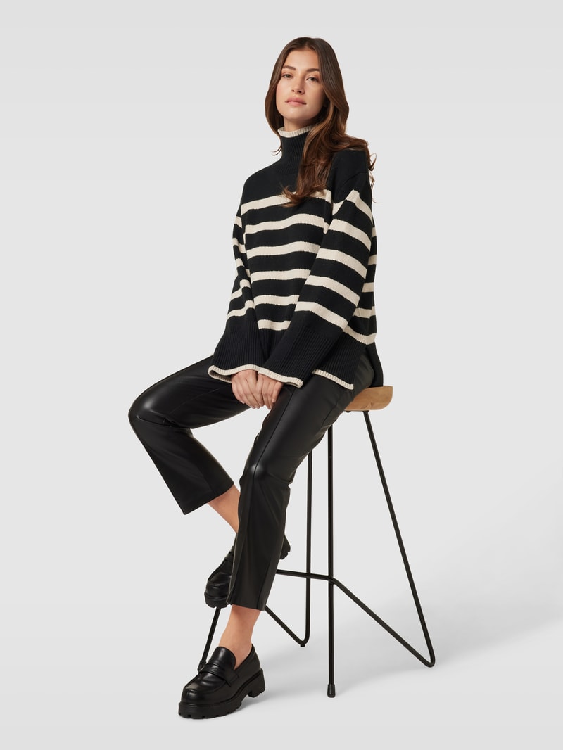 Strickpullover mit Rollkragen Modell 'Fanning' in schwarz