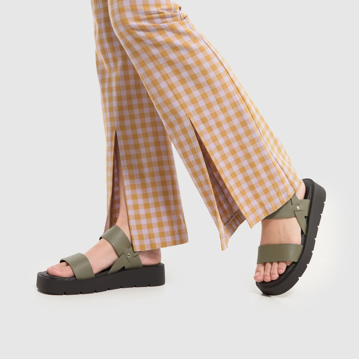Robustní sandály Tayla v khaki barvě