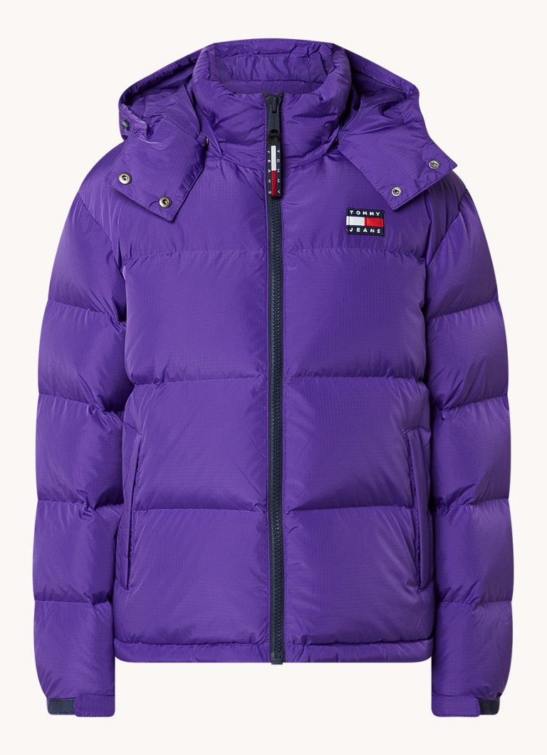 Prošívaná bunda Tommy Hilfiger s péřovou výplní a kapsami na zip