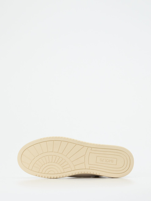 Sneaker-46617910060 Back 70