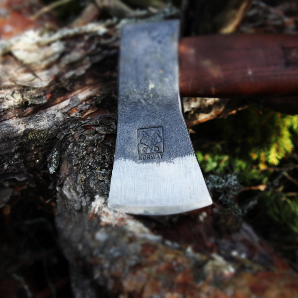 FOREST AXE - Axt