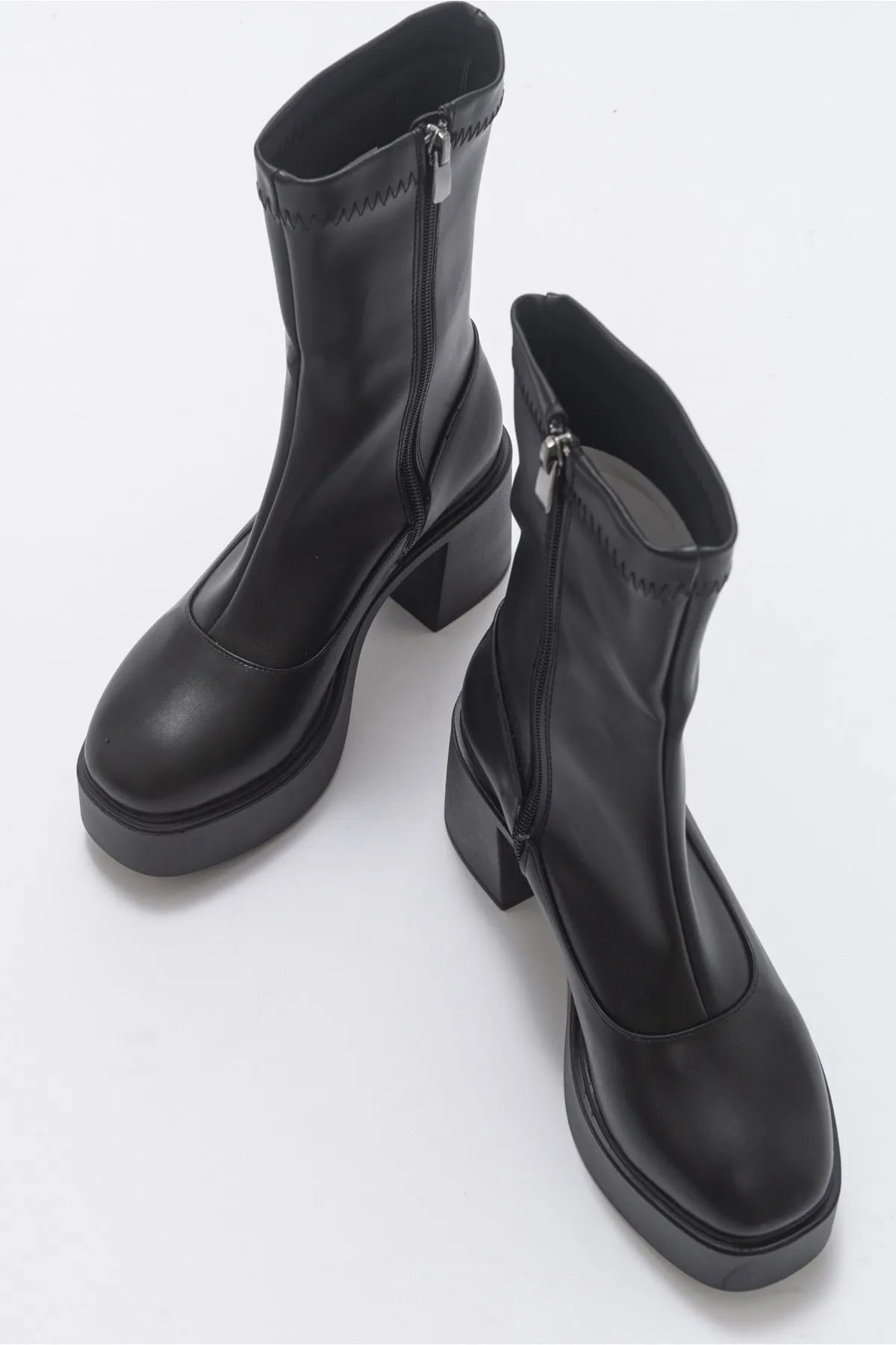 LuviShoes  Poppy Black Skin Damenstiefel