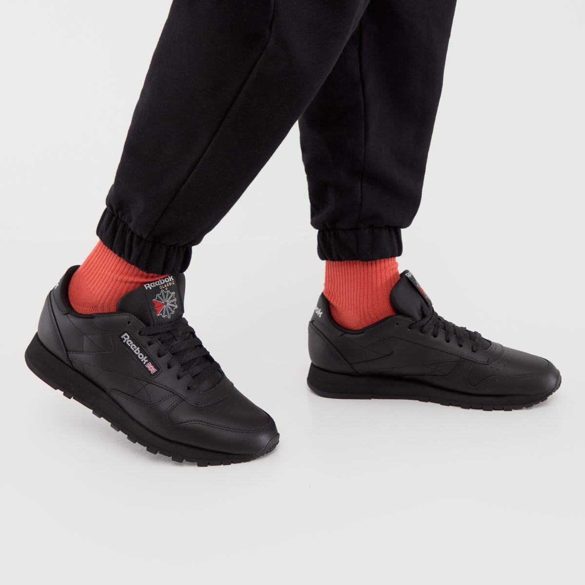 Klasické kožené tenisky Reebok v černé barvě