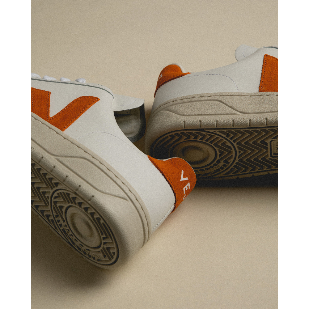 VEJA V 12 Leather XD0203113B / weiss