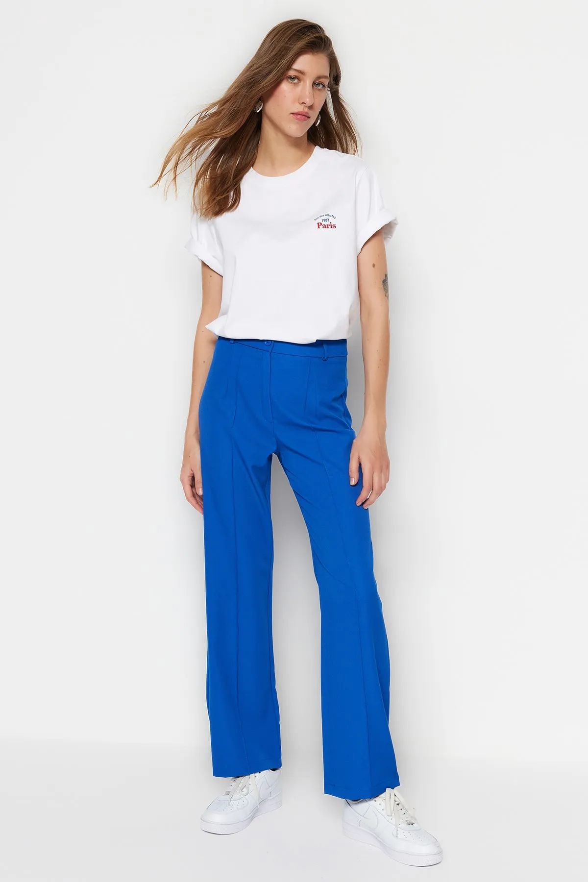 Trendyol Collection  Saks gerade/gerade geschnittene, gewebte Hose mit hoher Taille und gerippten Nähten TWOSS21PL0093