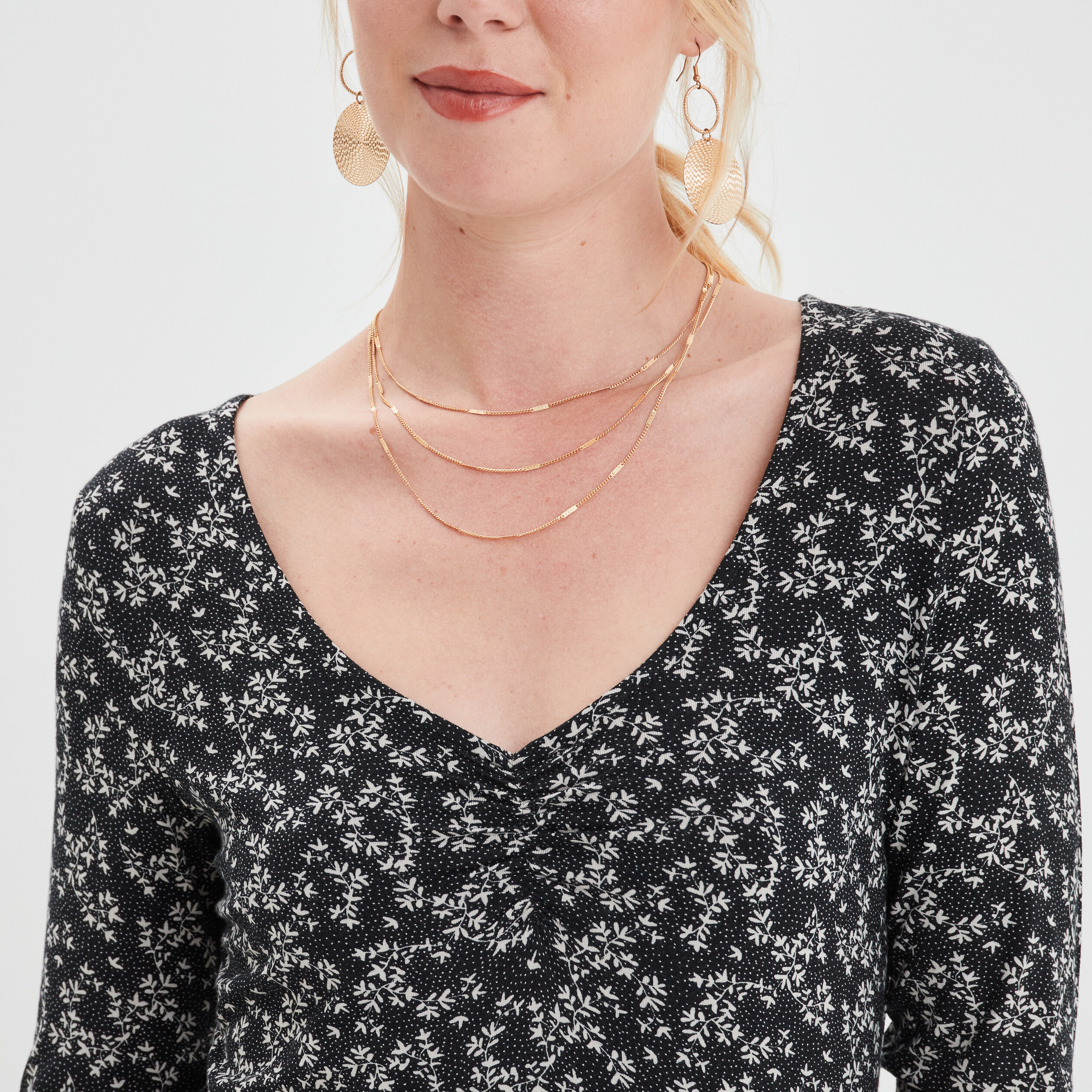 T-shirt col en V manches longues noir femme | La Halle