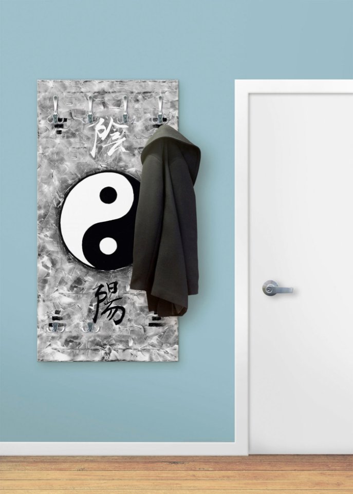 Wandgarderobe im Ying & Yang Design