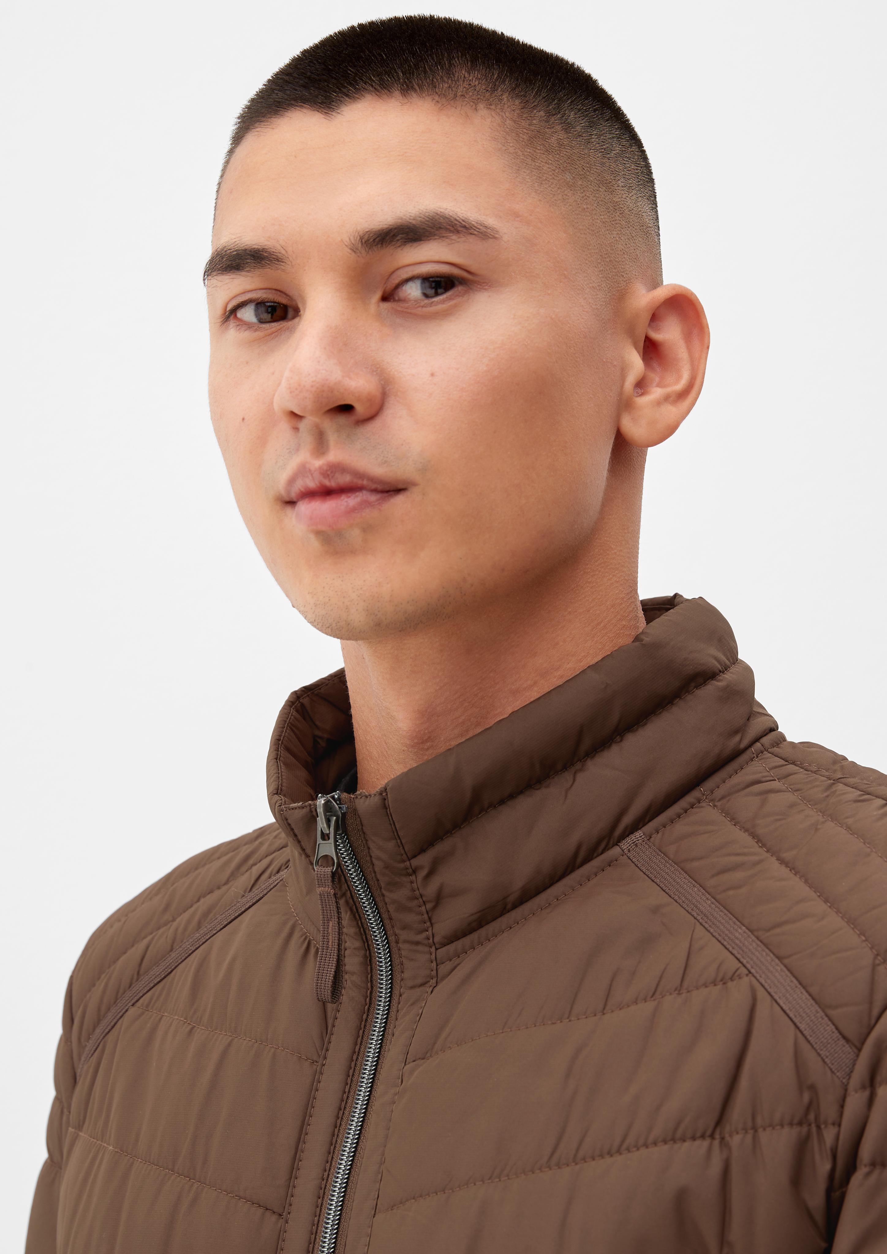 Leichte Steppjacke mit Stehkragen  2115319-8818