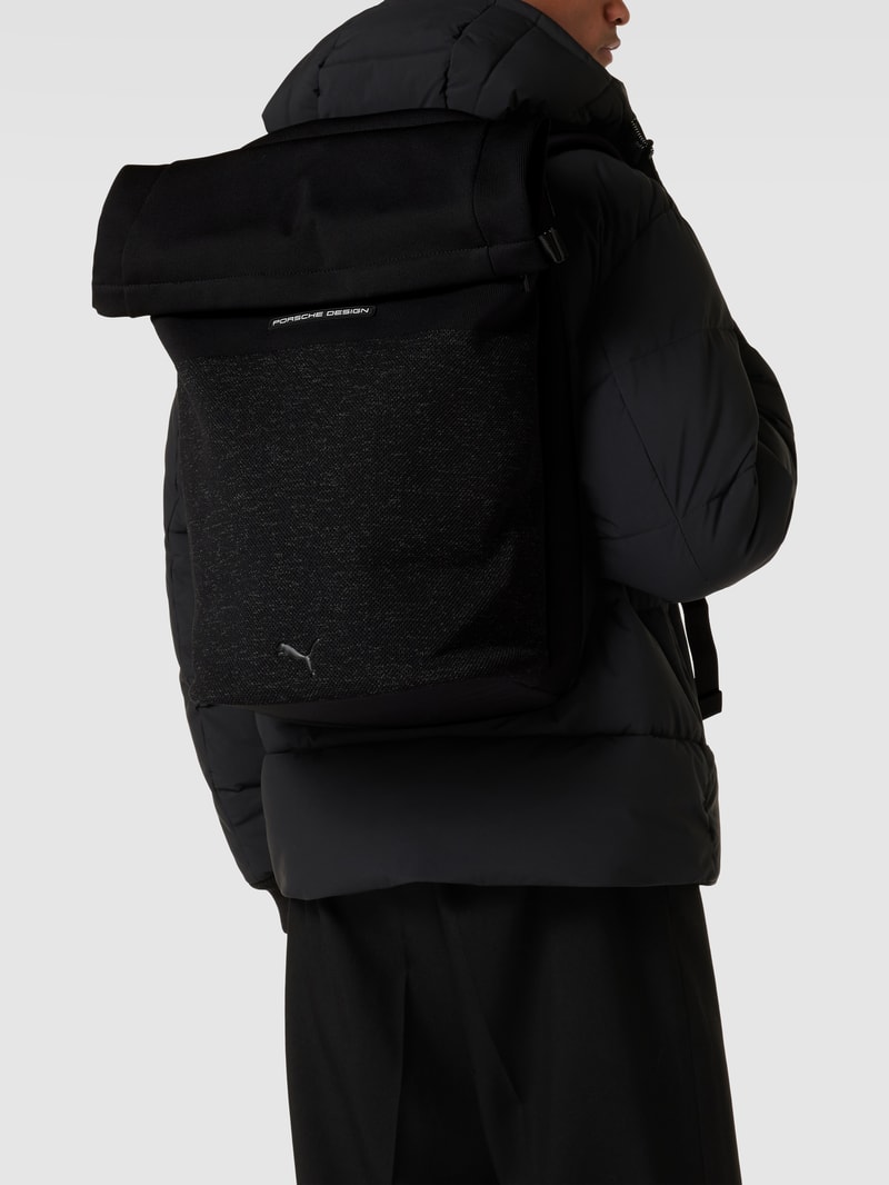 Rucksack mit Label-Patch Modell 'Porsche Design' in schwarz