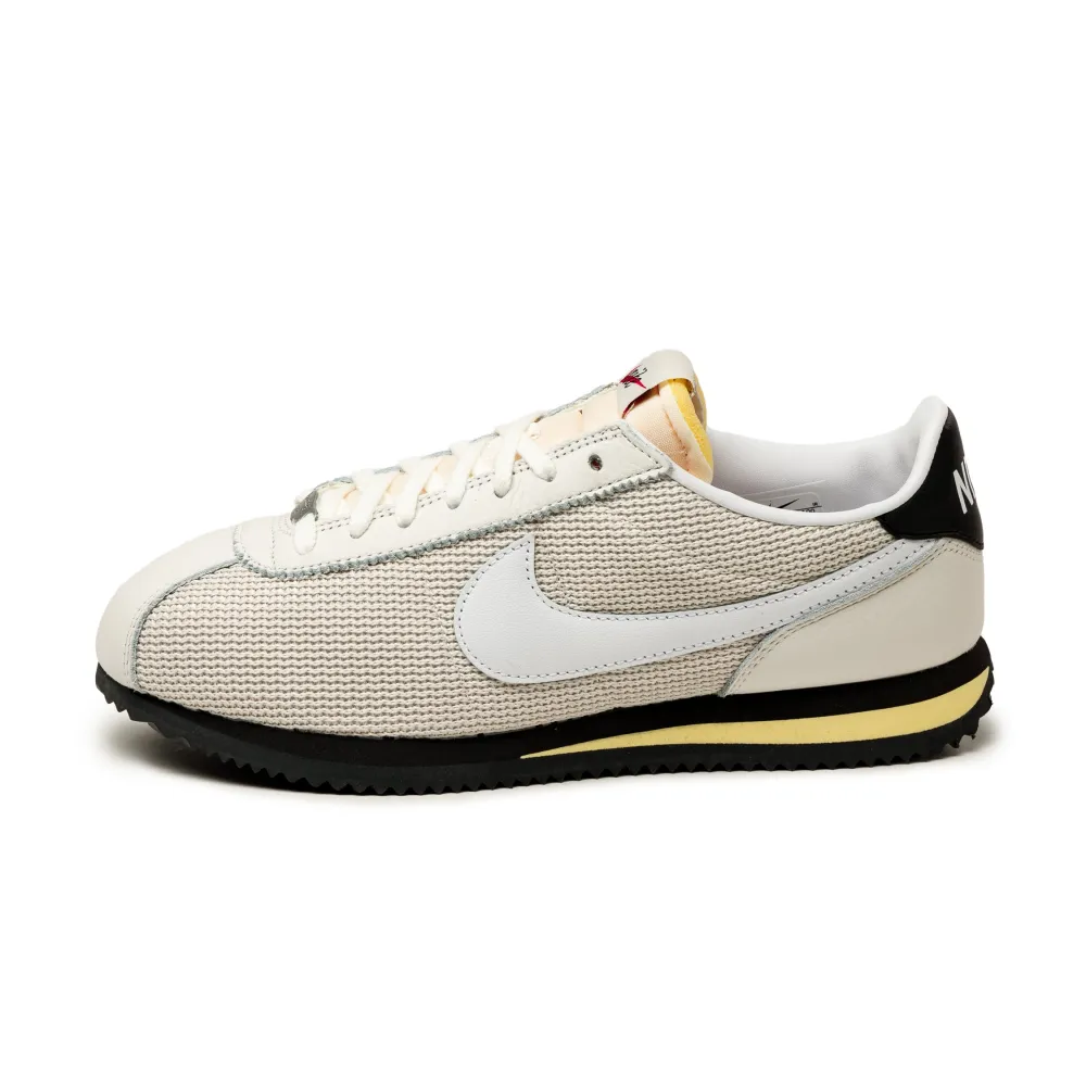 Nike Cortez FZ4630-100 / braun