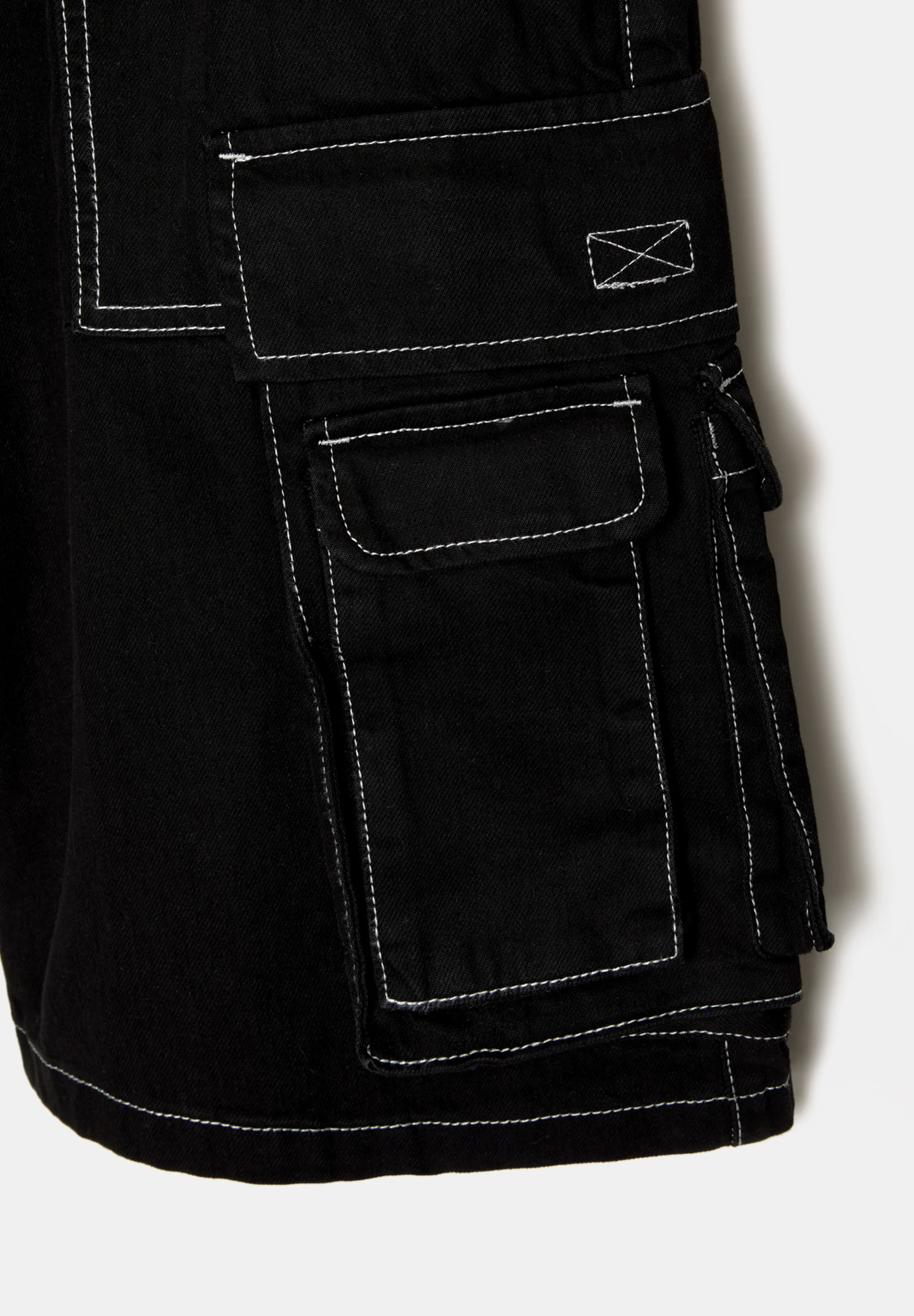 PULL&BEAR CON CONTRASTE - Shorts vaqueros