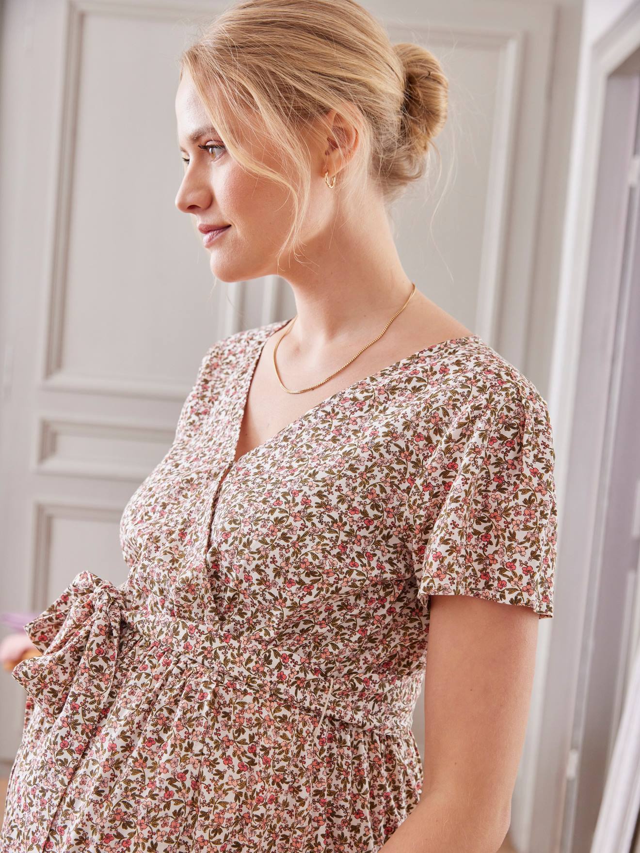 Robe imprimée fleurs avec lien à ceinturer grossesse et allaitement terracotta