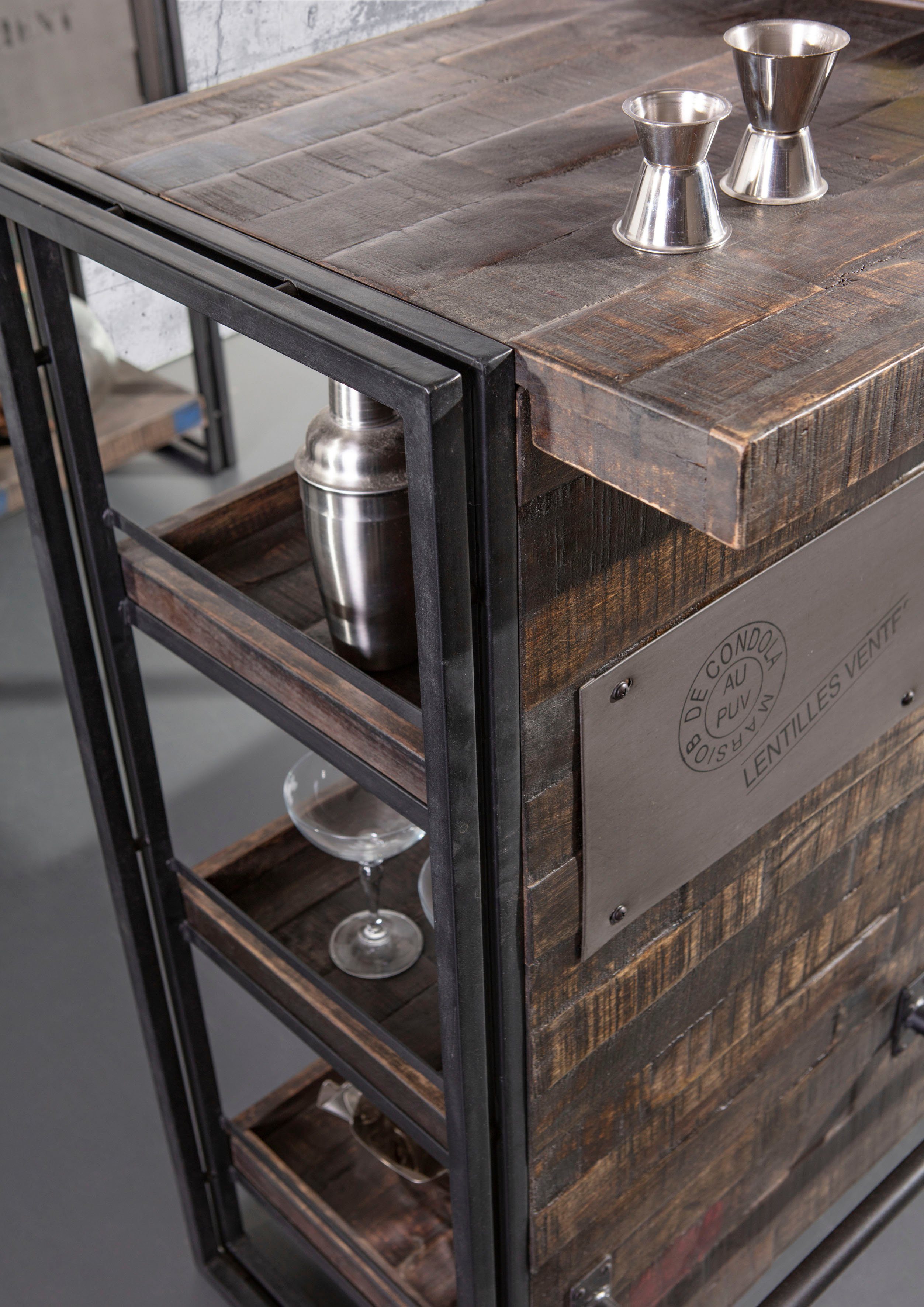 Gutmann Factory Barschrank Titan
