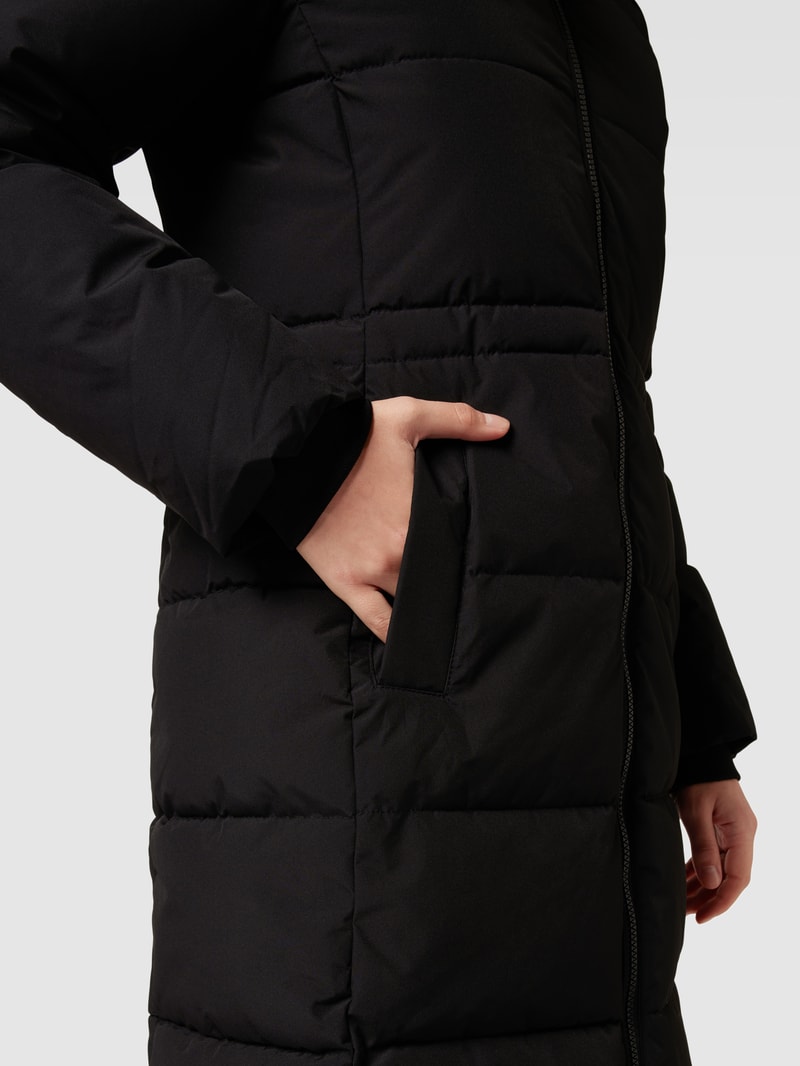 Steppmantel mit Kapuze in schwarz