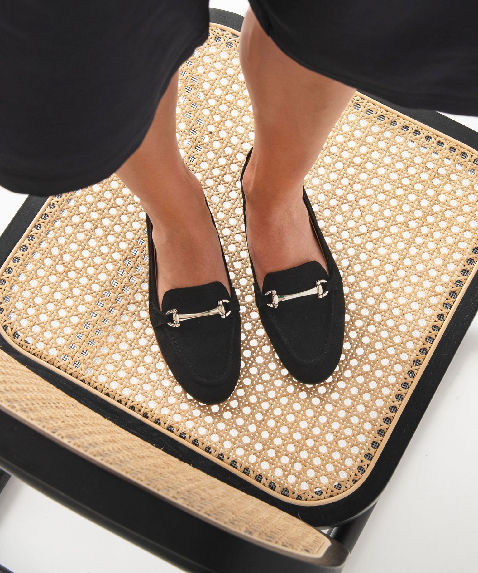 Mocassins femme unis à talon plat et dessus suédé noir | GEMO