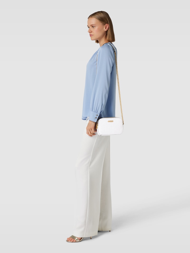 Crossbody Bag mit Metallic-Details Modell 'GEVA' in weiß