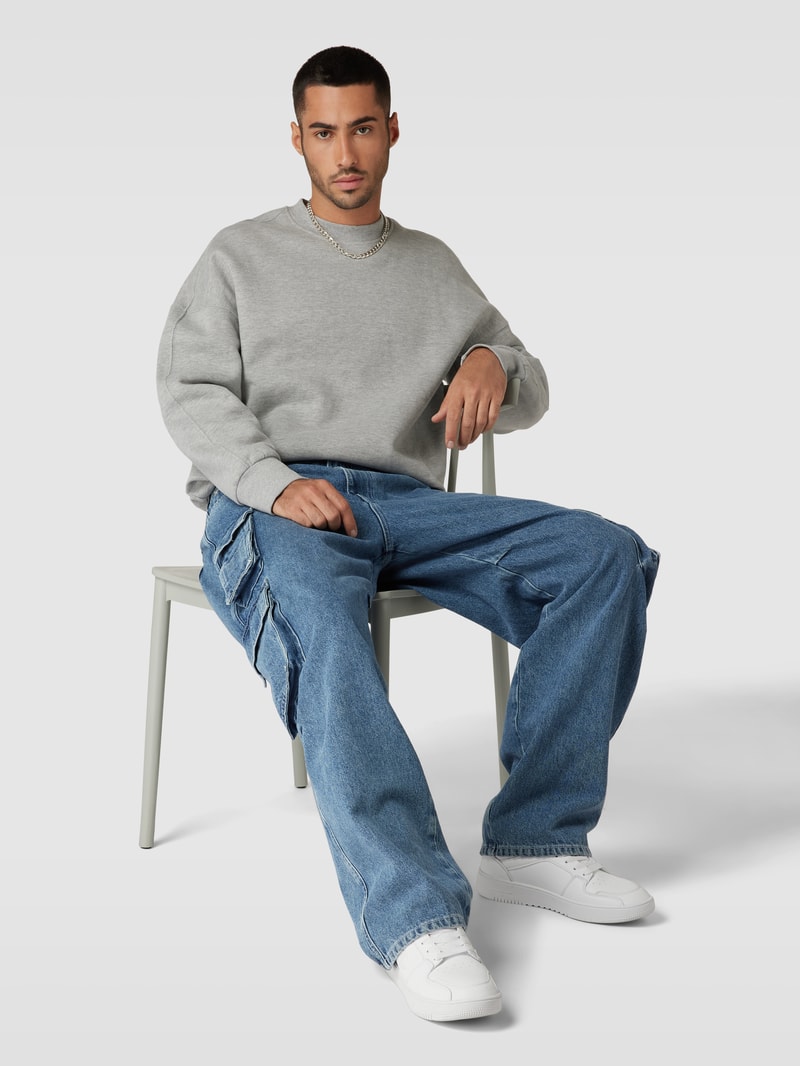 Super Baggy Fit Jeans mit aufgesetzten Taschen in blau