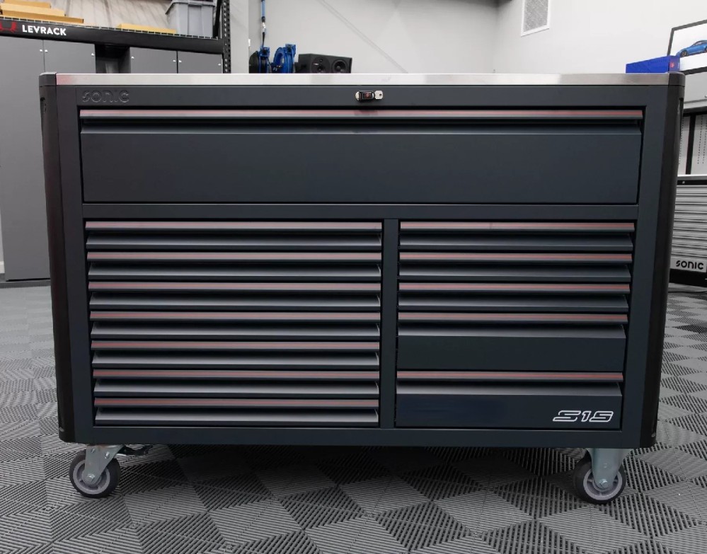 Last day limited to 96 pieces only 79.99Factory clearance mobile roller cab with 13 drawers