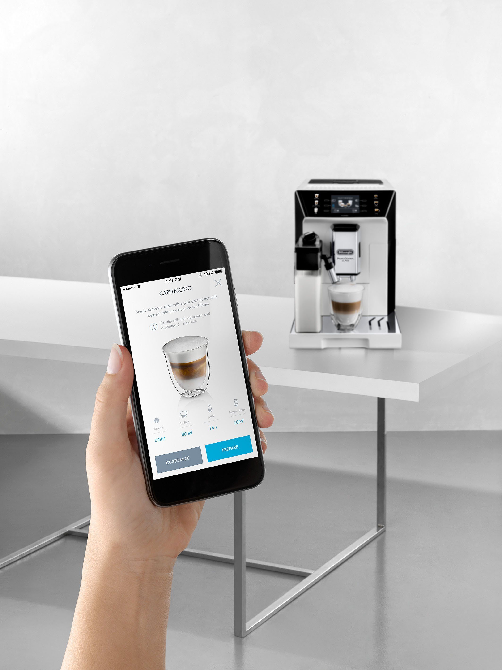 De'Longhi Kaffeevollautomat PrimaDonna Class ECAM 550.65.W, weiß