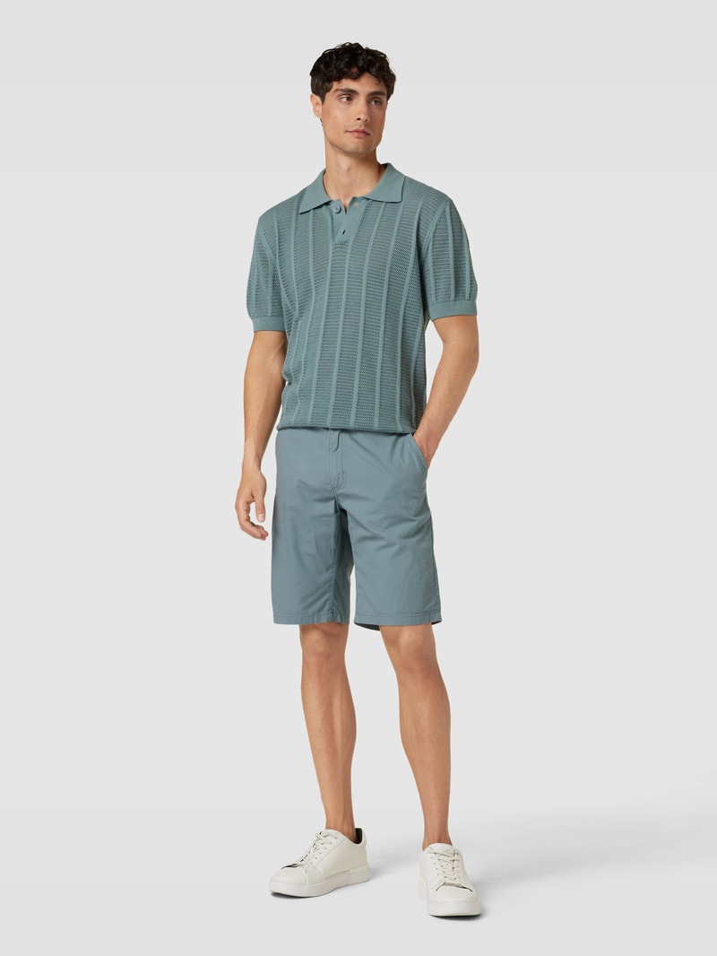 Bermudas mit französischen Eingrifftaschen in aqua blau