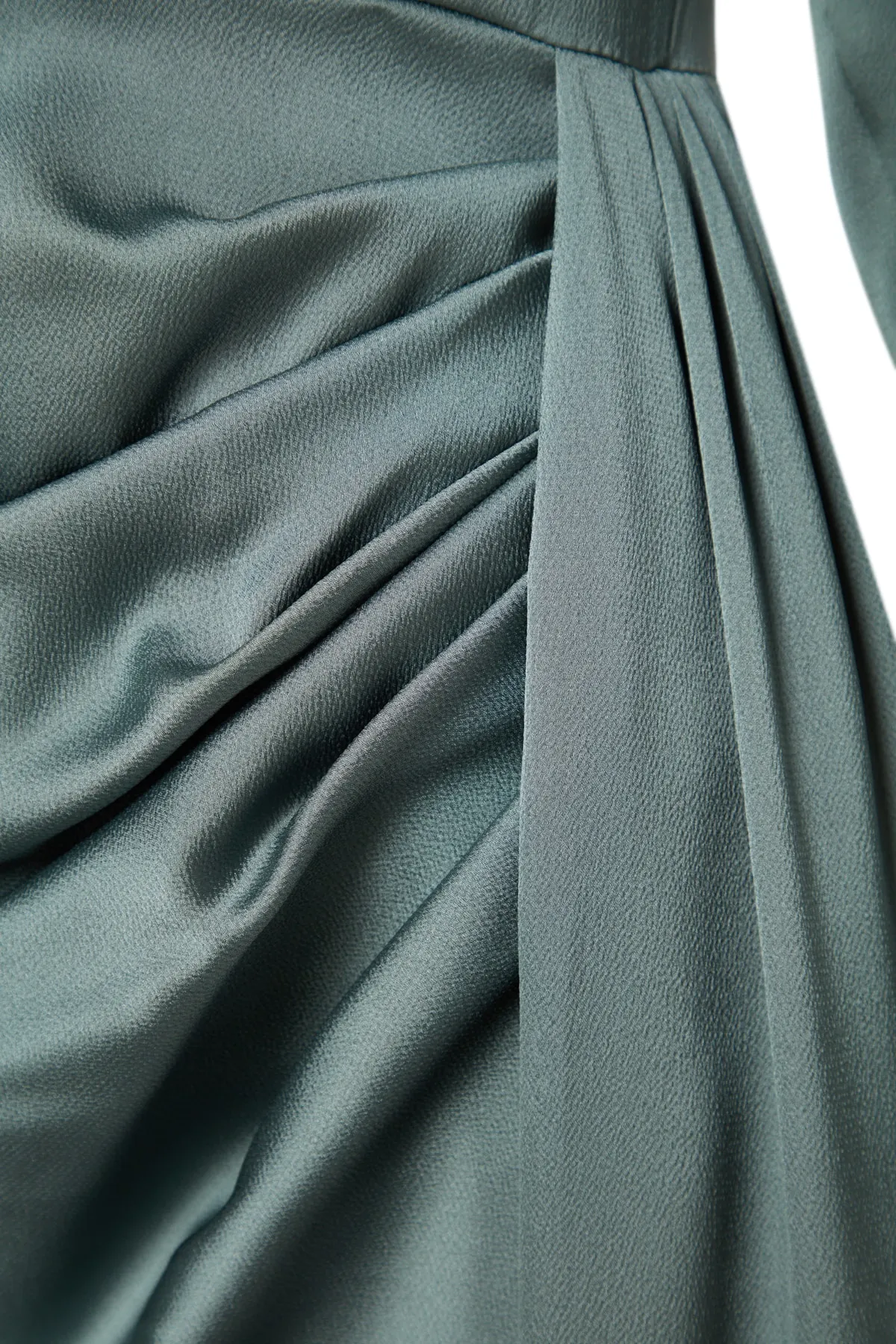 Trendyol Modest  Khakifarbenes Satin-Abendkleid mit Schalkragen TCTAW24DB00004