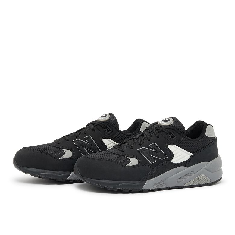 New Balance MT580MDB black