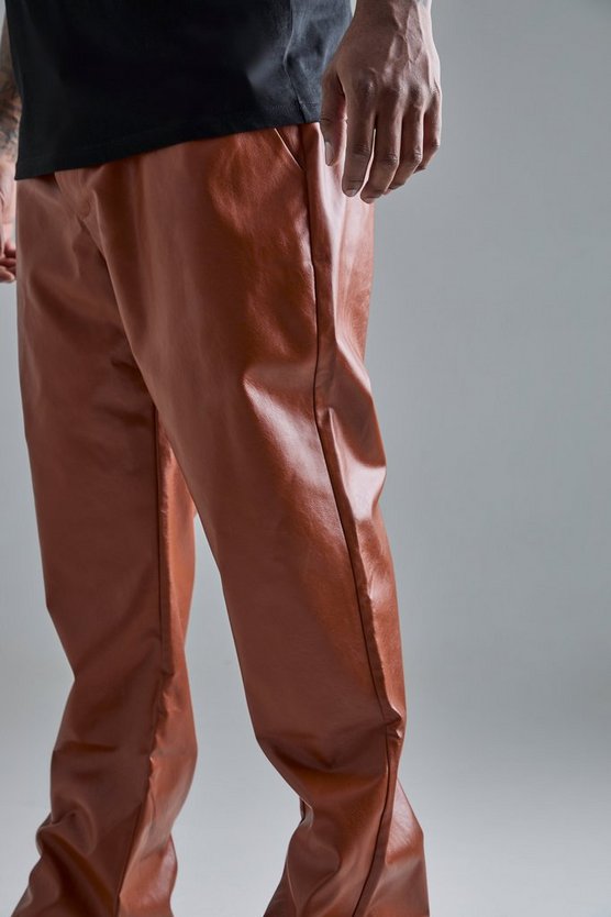 Plus Slim-Fit PU-Schlaghose
