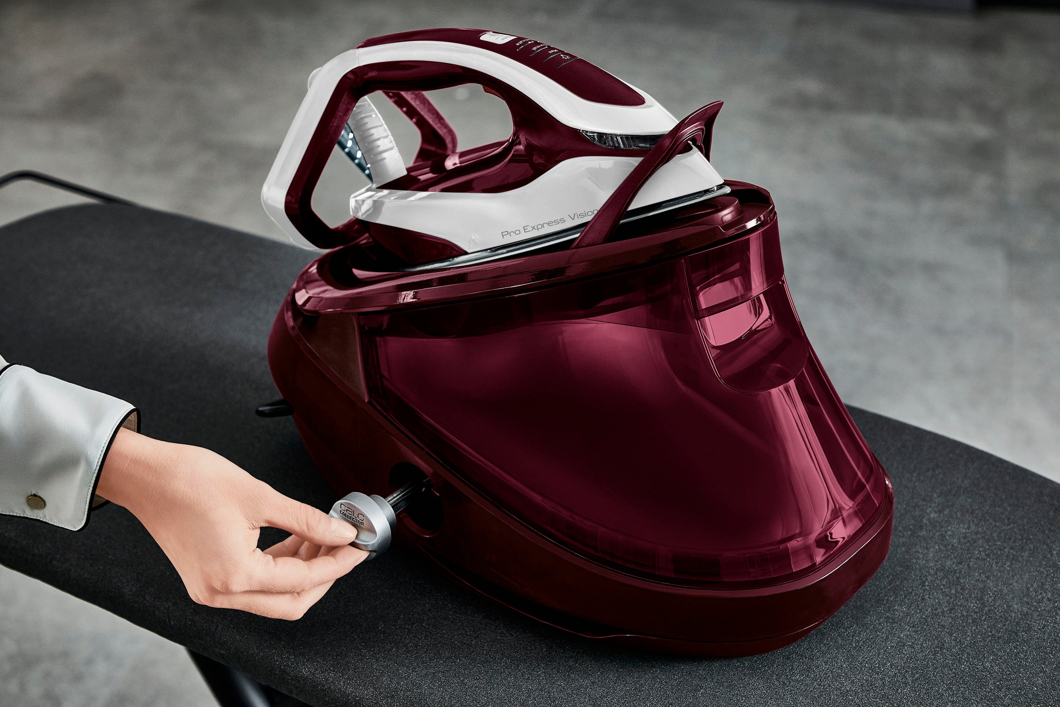 Tefal Dampfbügelstation GV9810 Pro Express Vision inklusive Dampfbürste DT2026, 1100 ml Wassertank, 8,3 Bar-Druck, 180 g/Min. konstanter Dampf, 680 g/Min. Dampfstoß