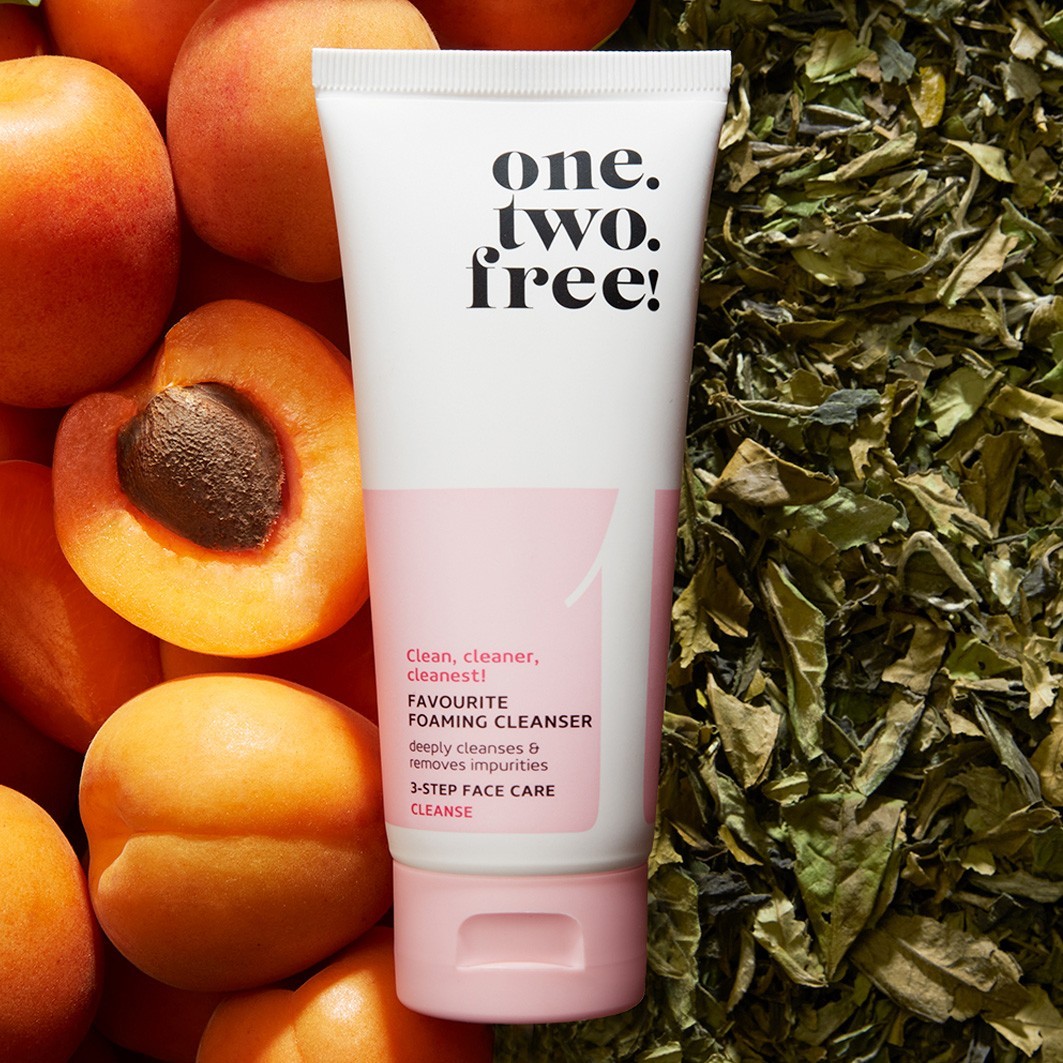 Favourite Foaming Cleanser