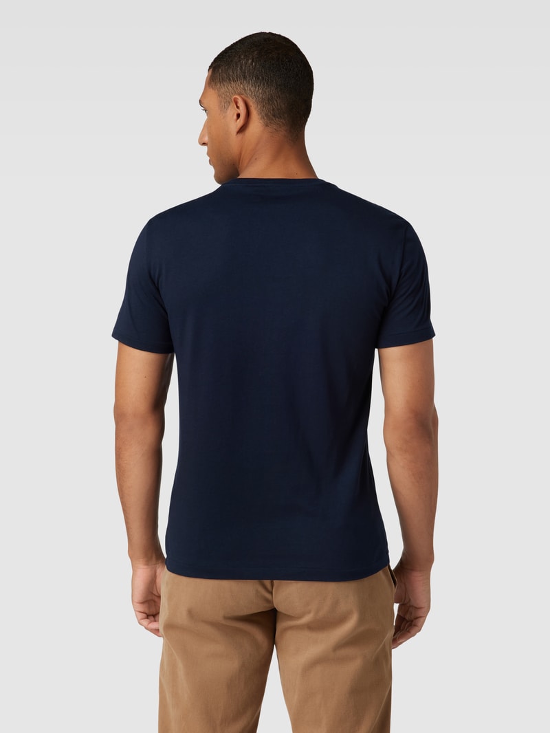 T-Shirt mit Logo-Stitching in marineblau