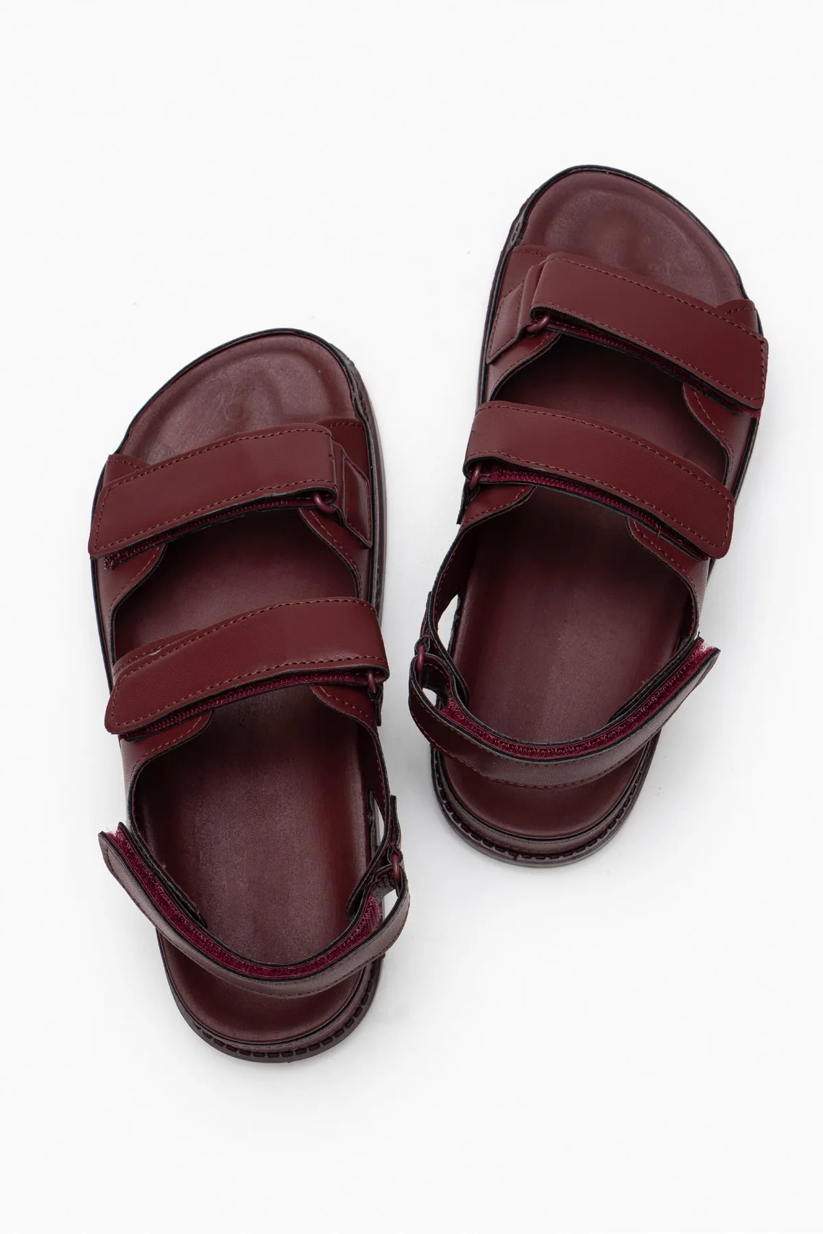 NİŞANTAŞI SHOES  Julia Burgunderrote, matte Damensandale mit flacher Sohle und Klettverschluss