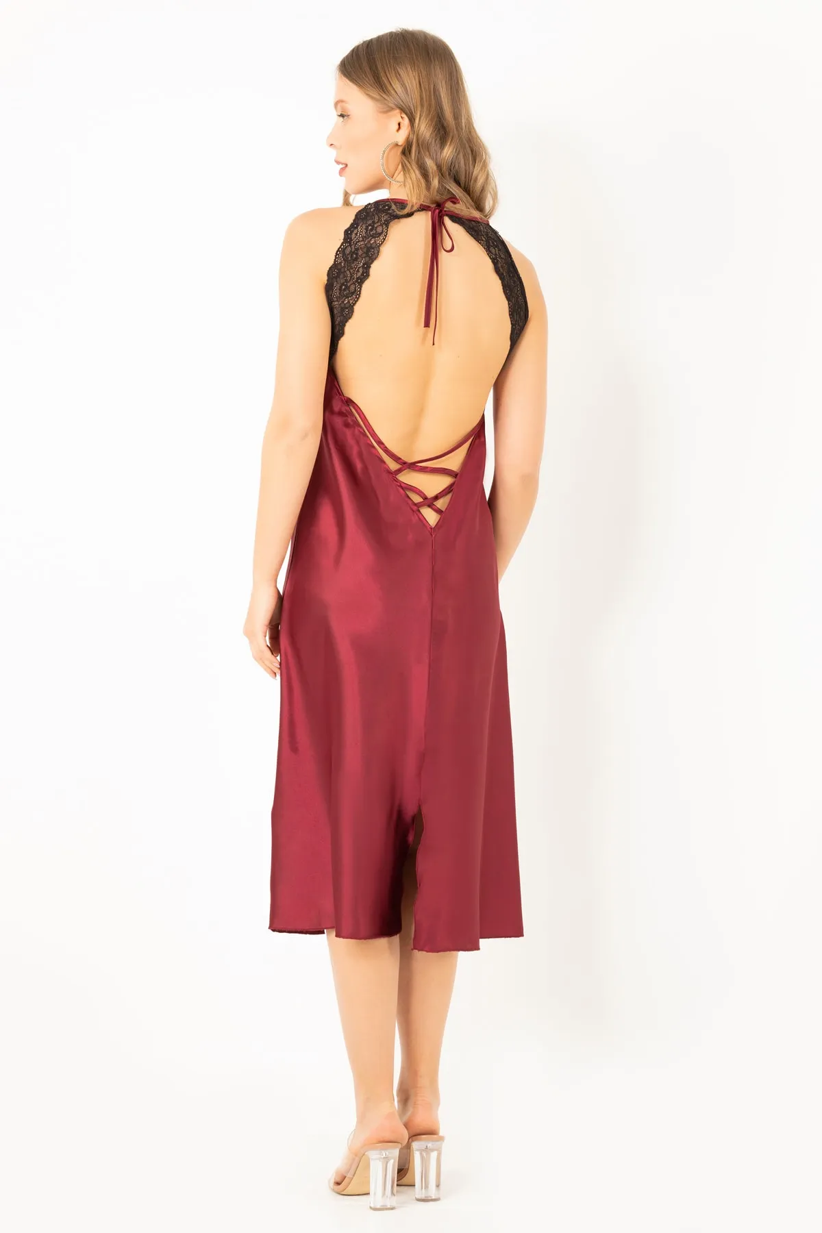 Miorre  Burgunderrotes, rückenfreies Fantasy-Nachthemd-String-Set für Damen