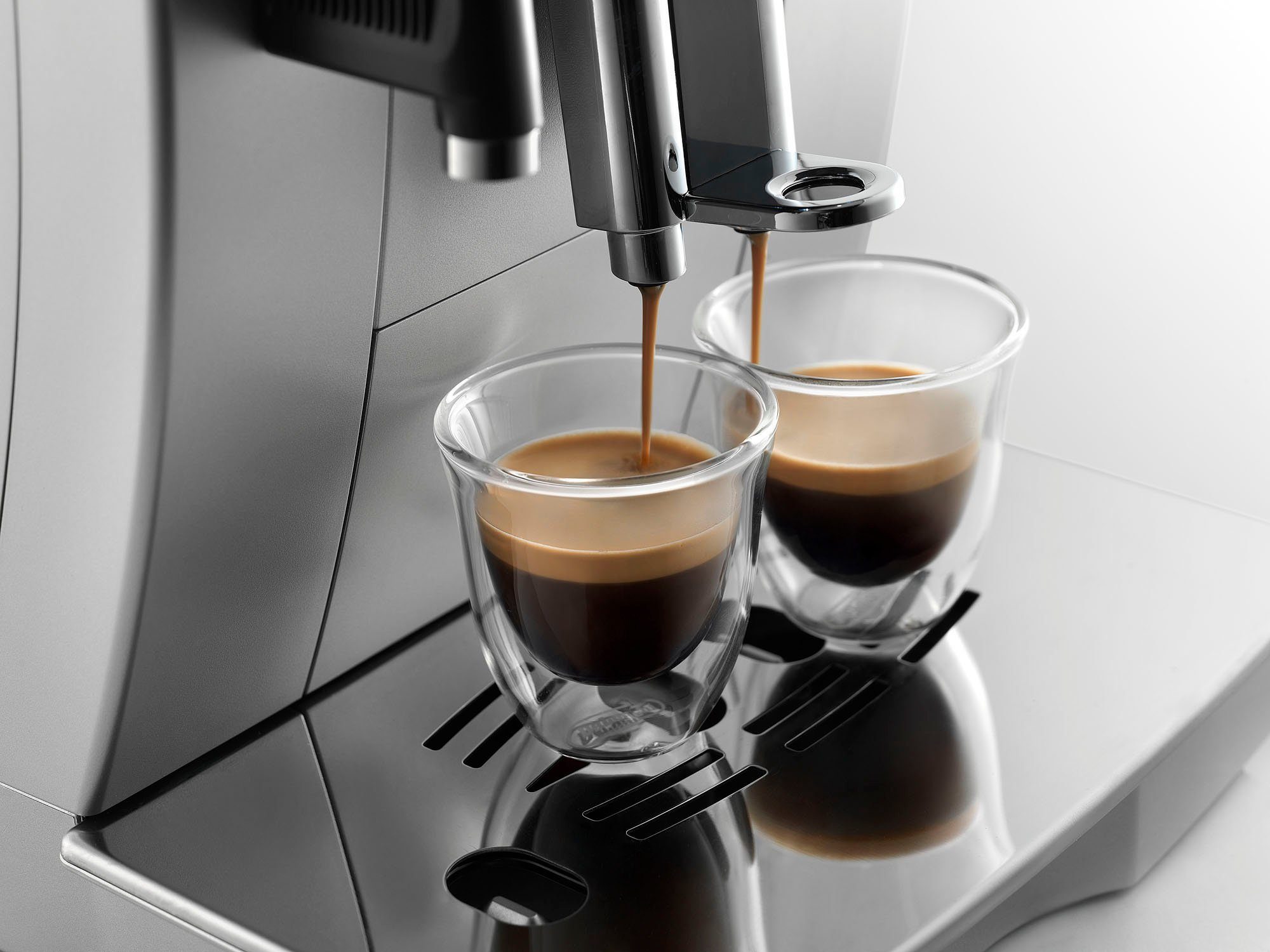 De'Longhi Kaffeevollautomat ECAM 23.466.S, mit LatteCrema Milchsystem, Silber