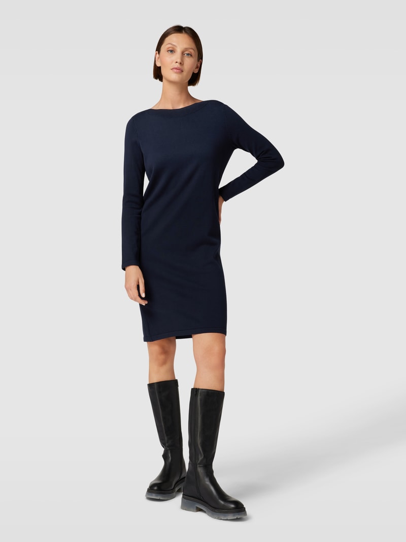 Knielanges Kleid mit U-Ausschnitt in marineblau