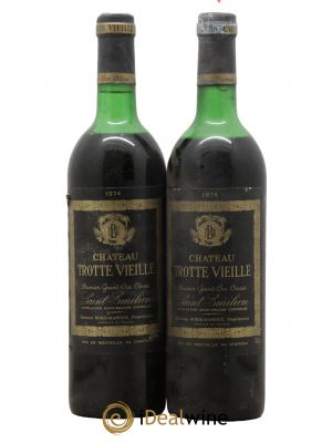 Château Trotte Vieille 1er Grand Cru Classé B  1974 - Lot de 2 Bouteilles